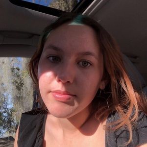 Meet your Posher, Lily